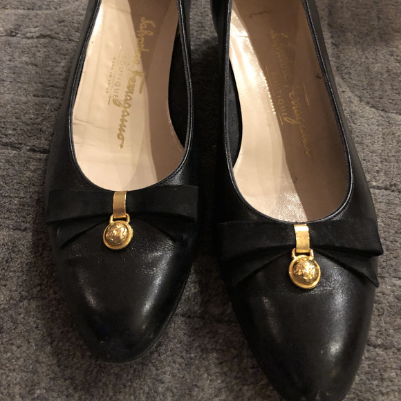 Salvatore Ferragamo Shoes - Picture 1 of 5